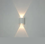BlackHaus - Wallmounted Aluminum LED light