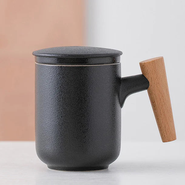 Cera - Ceramic Mug with Strainer and Handle
